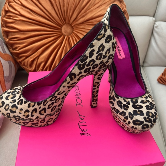 Betsey Johnson Shoes - Shoes Betsy Johnson